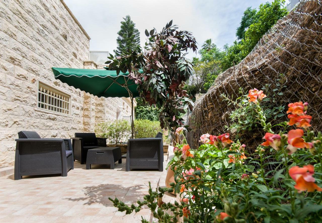 Casa De Aharon Apartments حيفا المظهر الخارجي الصورة